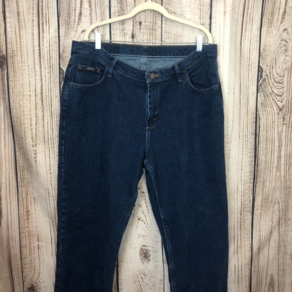 high waisted mom jeans size 18